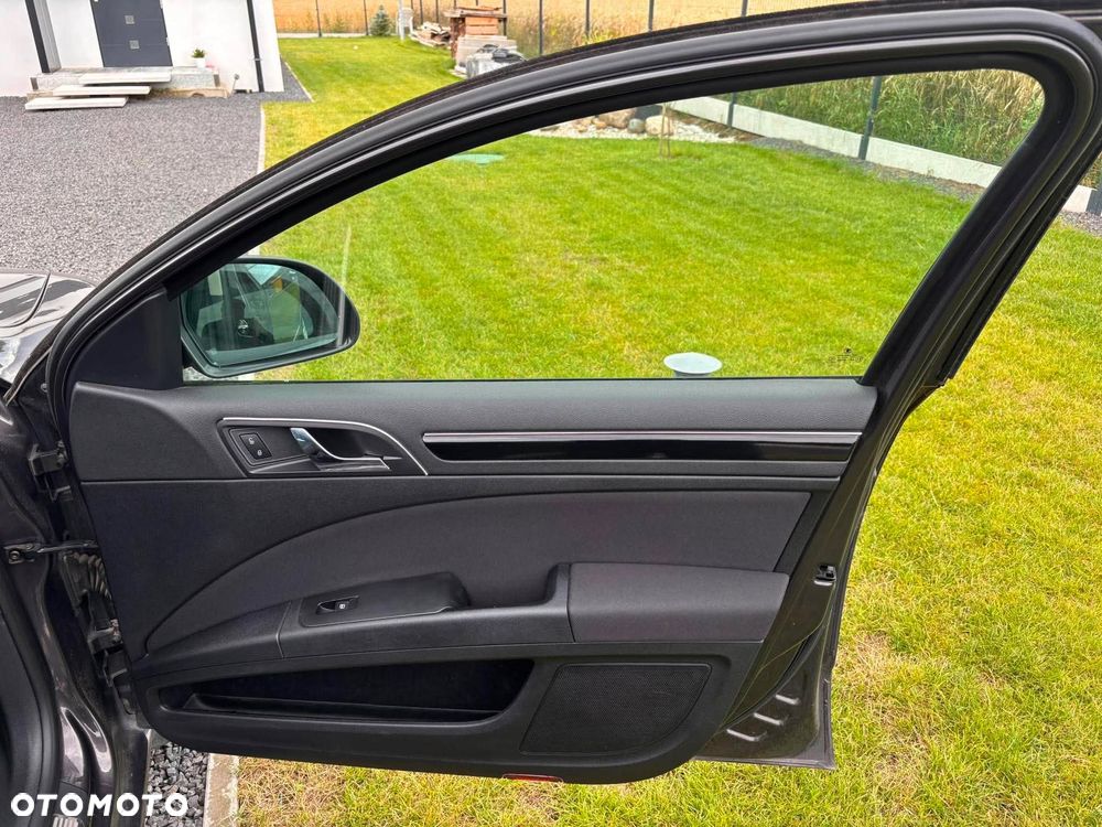 Skoda Superb 2.0 TDI DSG Ambition - 29