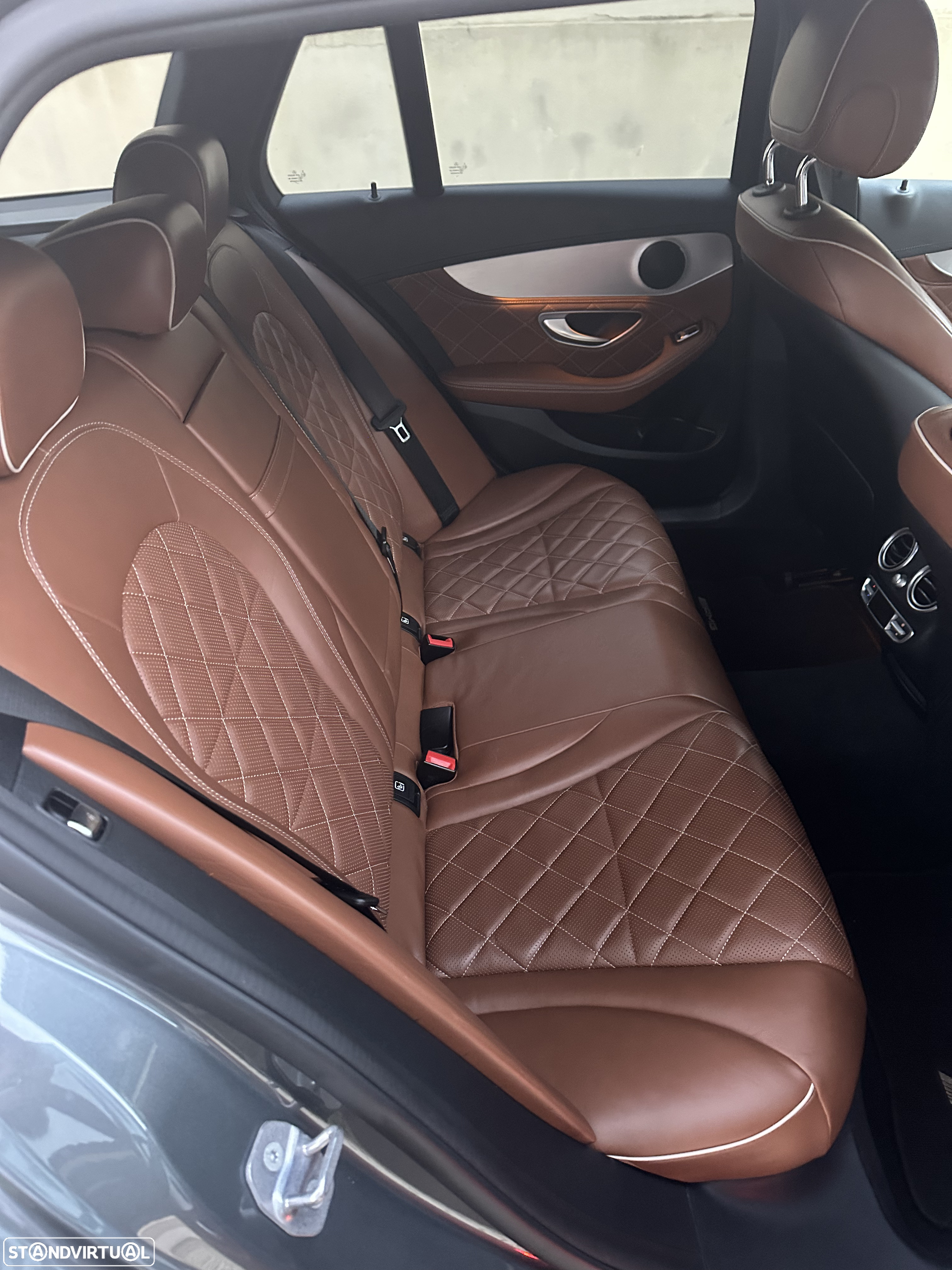 Mercedes-Benz C 63 AMG S - 11