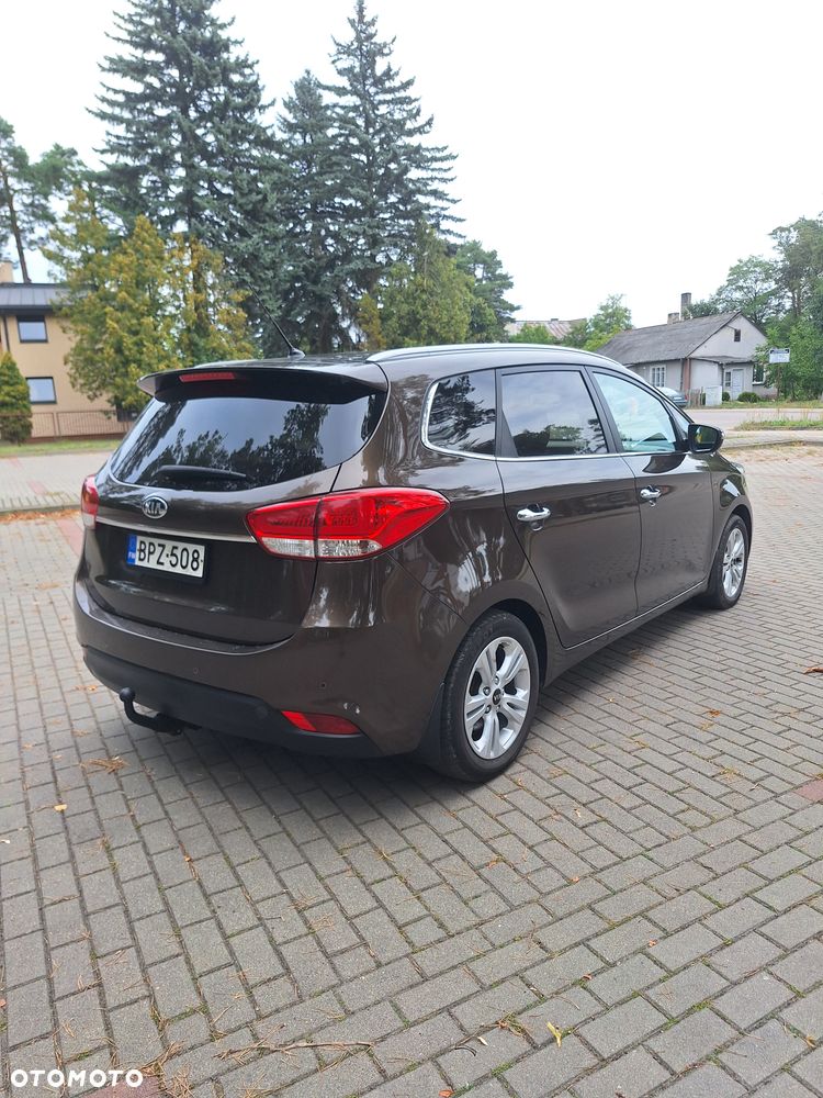 Kia Carens 1.7 CRDi L 7os - 6