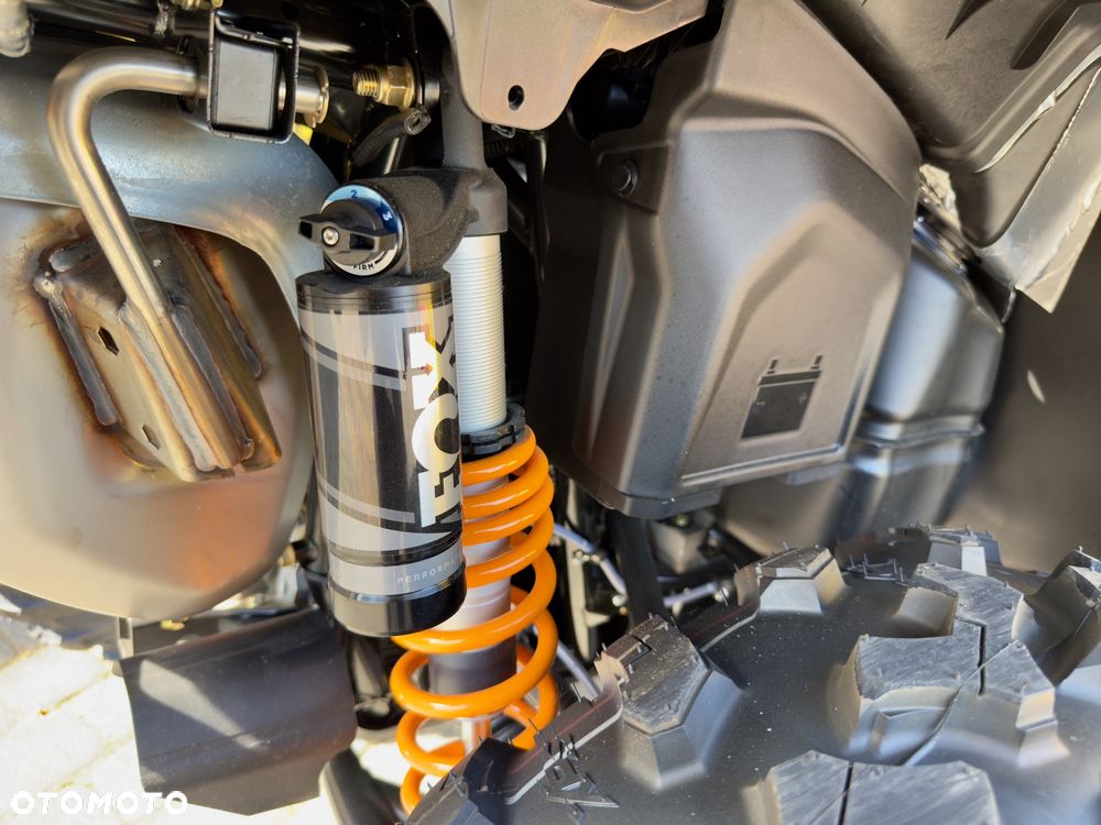 Can-Am Outlander - 12