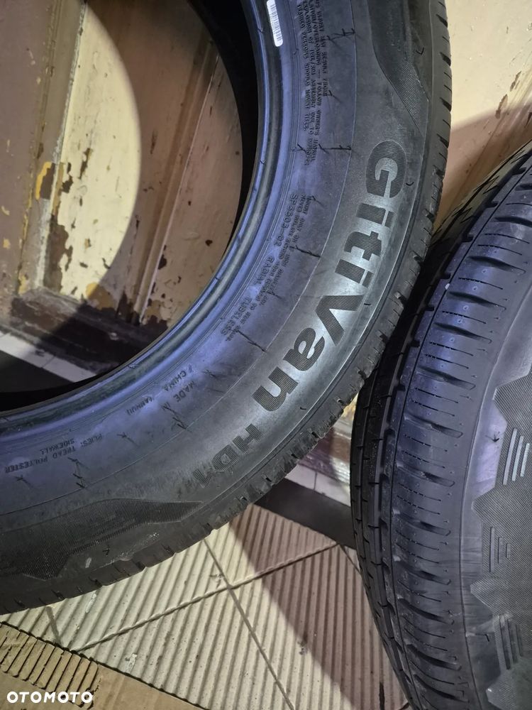Opona BUS Giti 205/70 R17C - 2