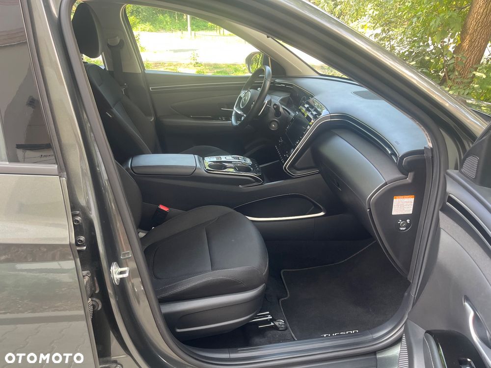 Hyundai Tucson 1.6 T-GDi HEV Executive 2WD - 9