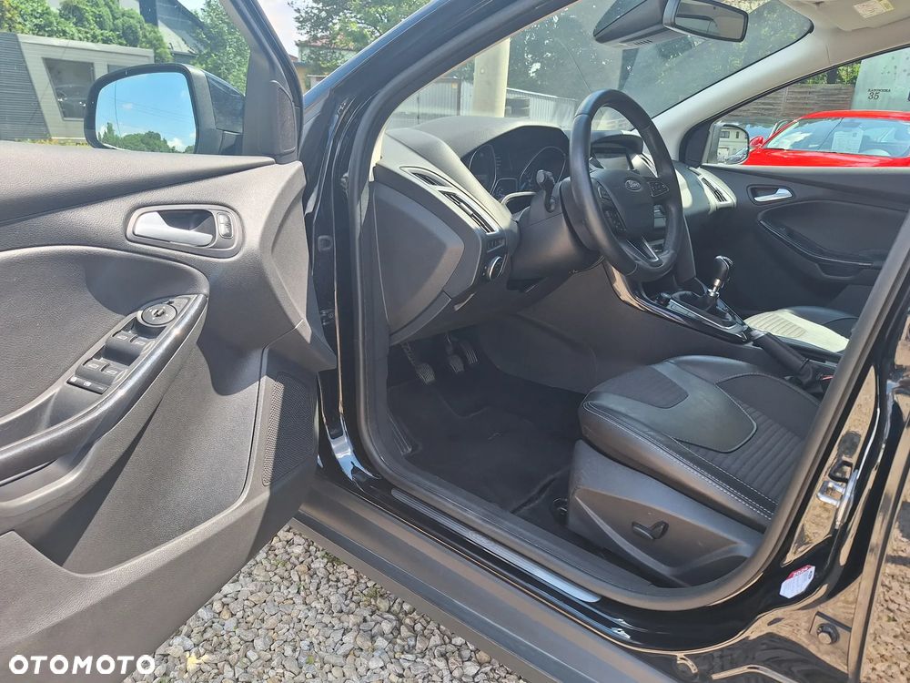Ford Focus 1.5 TDCi DPF Start-Stopp-System Titanium - 18