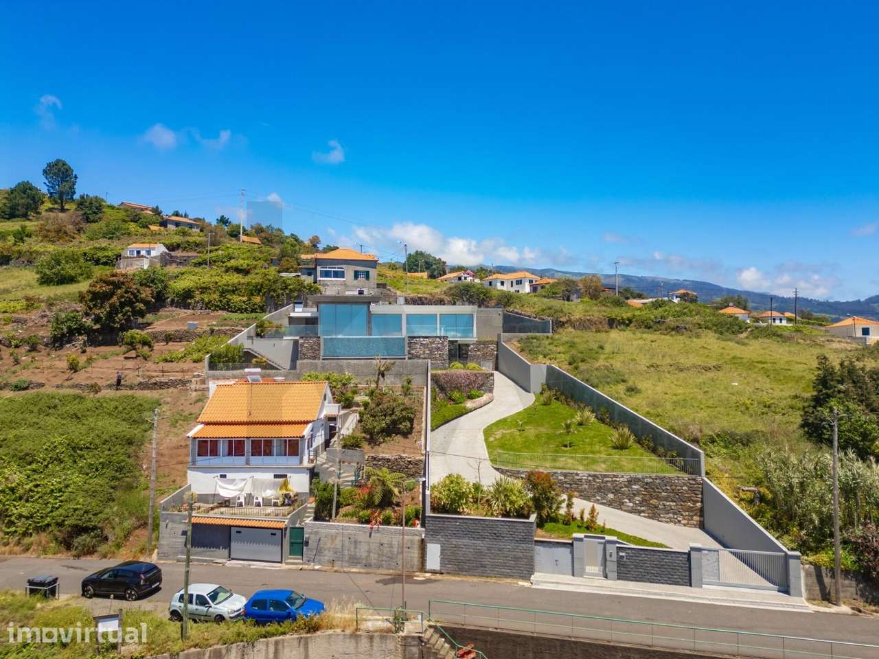Moradia T4 de Luxo com Piscina, Jacuzzi, ginásio e Vista Mar | Calheta - Grande imagem: 5/60
