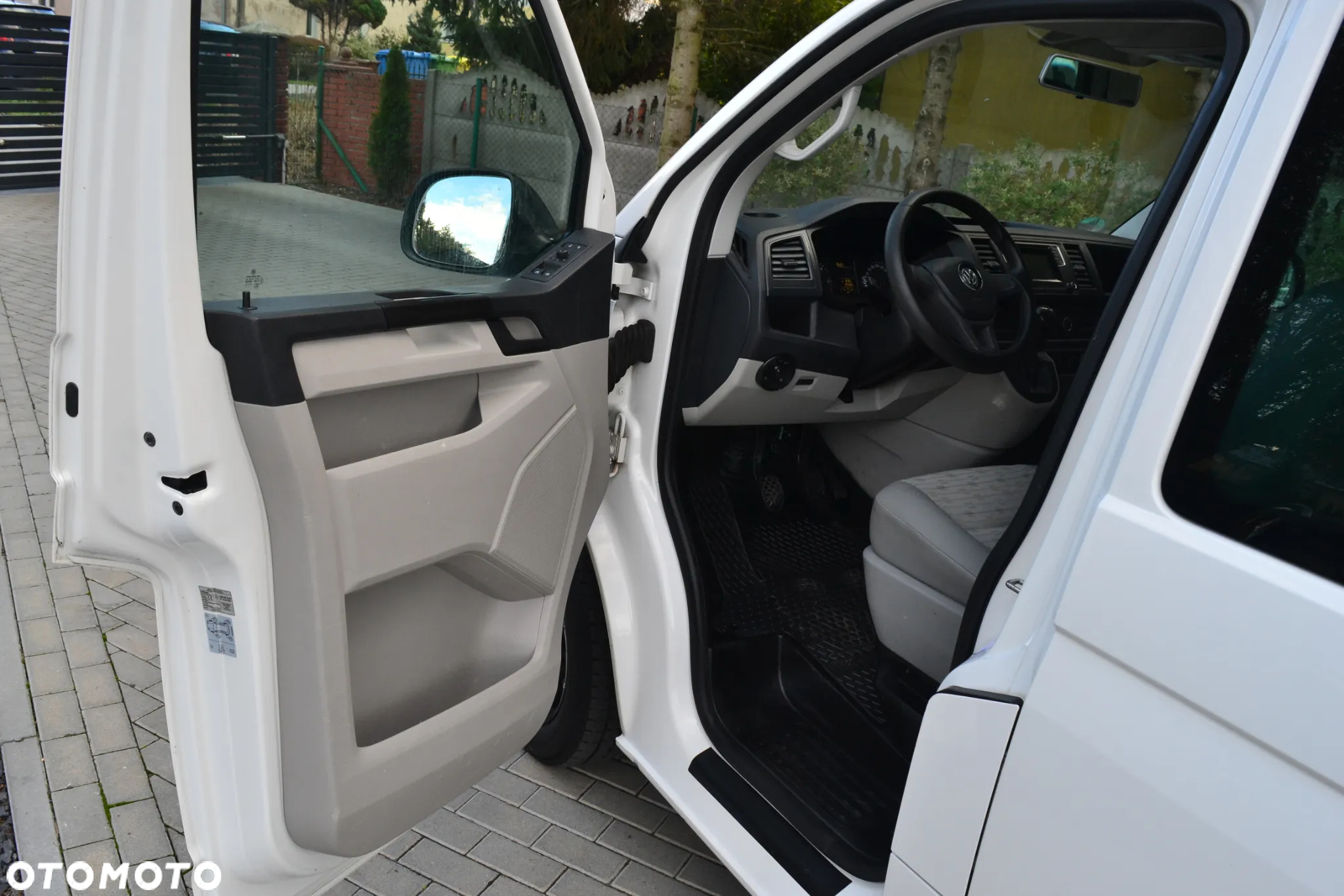 Volkswagen Transporter T6 Lang - 9