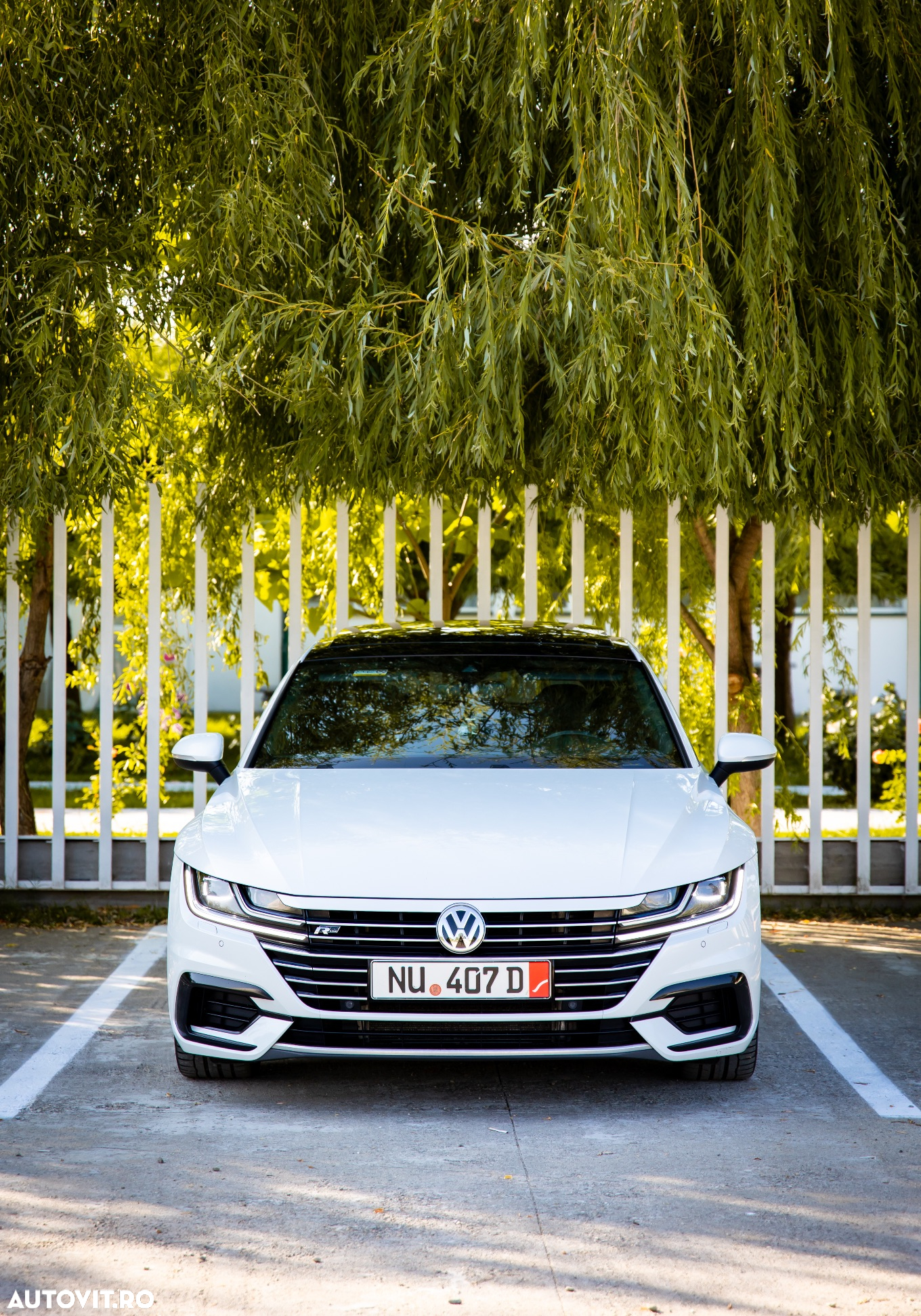 Volkswagen ARTEON 2.0 TDI DSG 4Motion R-Line - 12