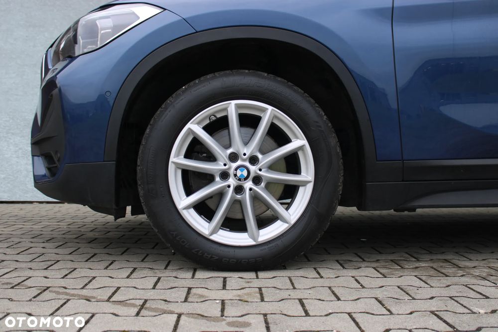 BMW X1 sDrive18i Advantage - 11
