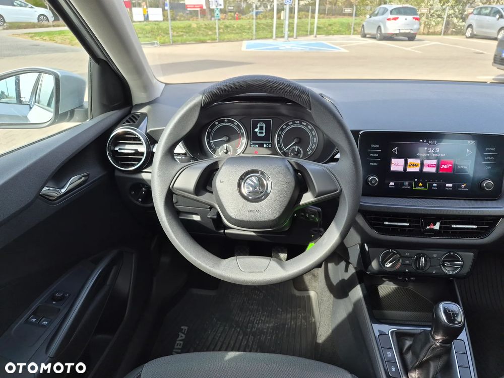 Skoda Fabia 1.0 Ambition - 9