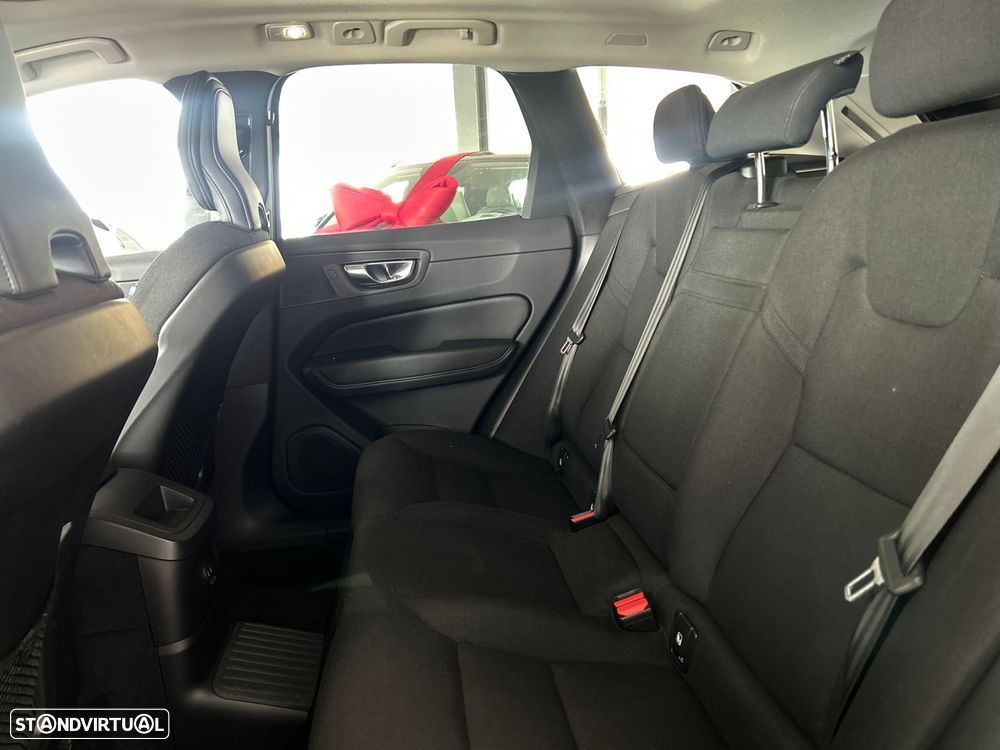 Volvo XC 60 2.0 T6 PHEV Inscription AWD - 12
