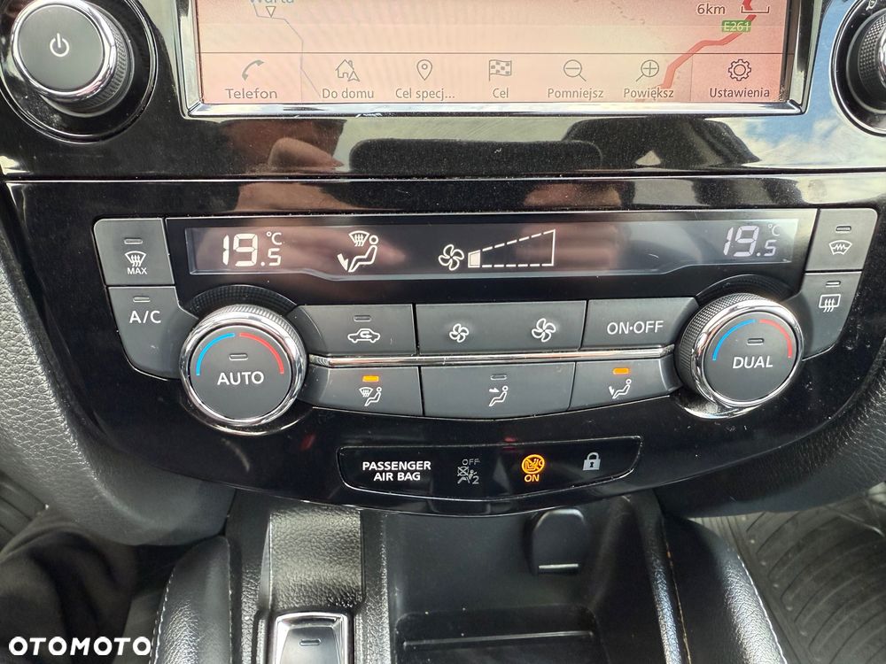 Nissan Qashqai 1.3 DIG-T DCT N-TEC - 26