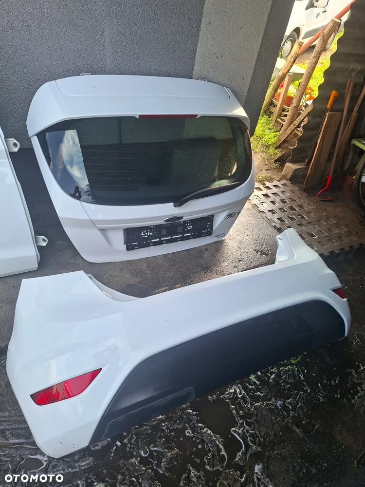 Ford Fiesta VII Mk7 15r maska zderzak drzwi klapa kolor hc lewa - 4