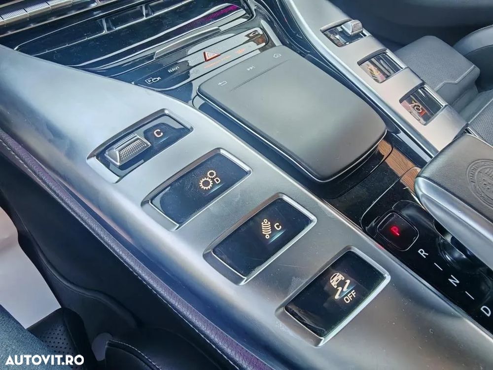 Mercedes-Benz AMG - 12