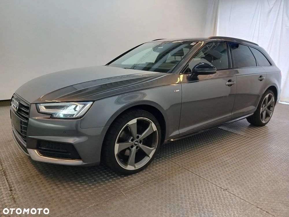 Audi A4 Avant 2.0 TDI Quattro Sport - 13