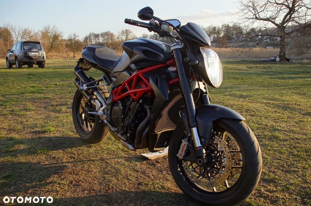 MV AGUSTA Brutale - 29