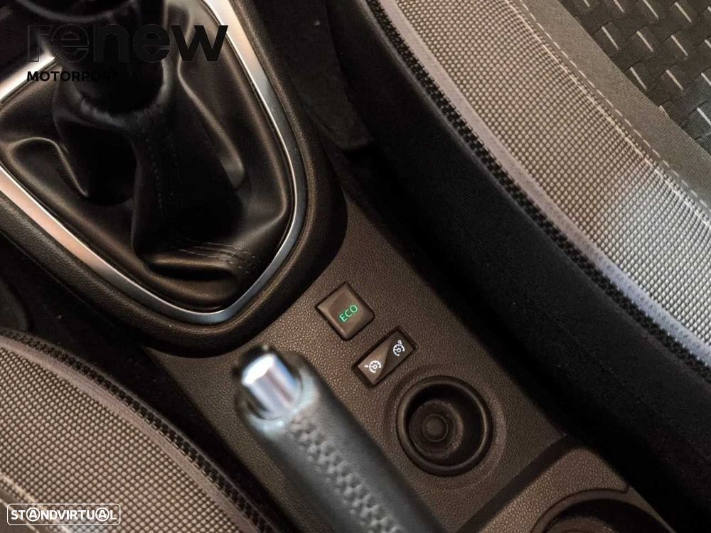 Renault Captur 0.9 TCE Exclusive XMOD - 24