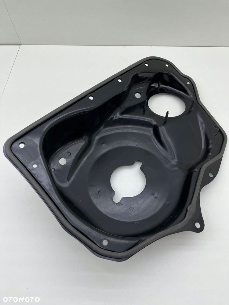 VOLVO V90 OSŁONA ŚCIANY GRODZIOWEJ 31672620 - 1