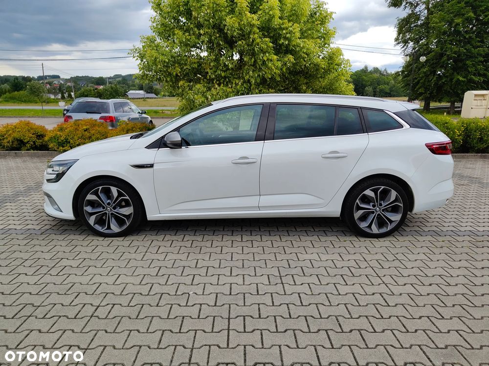 Renault Megane ENERGY dCi 130 GT LINE - 4