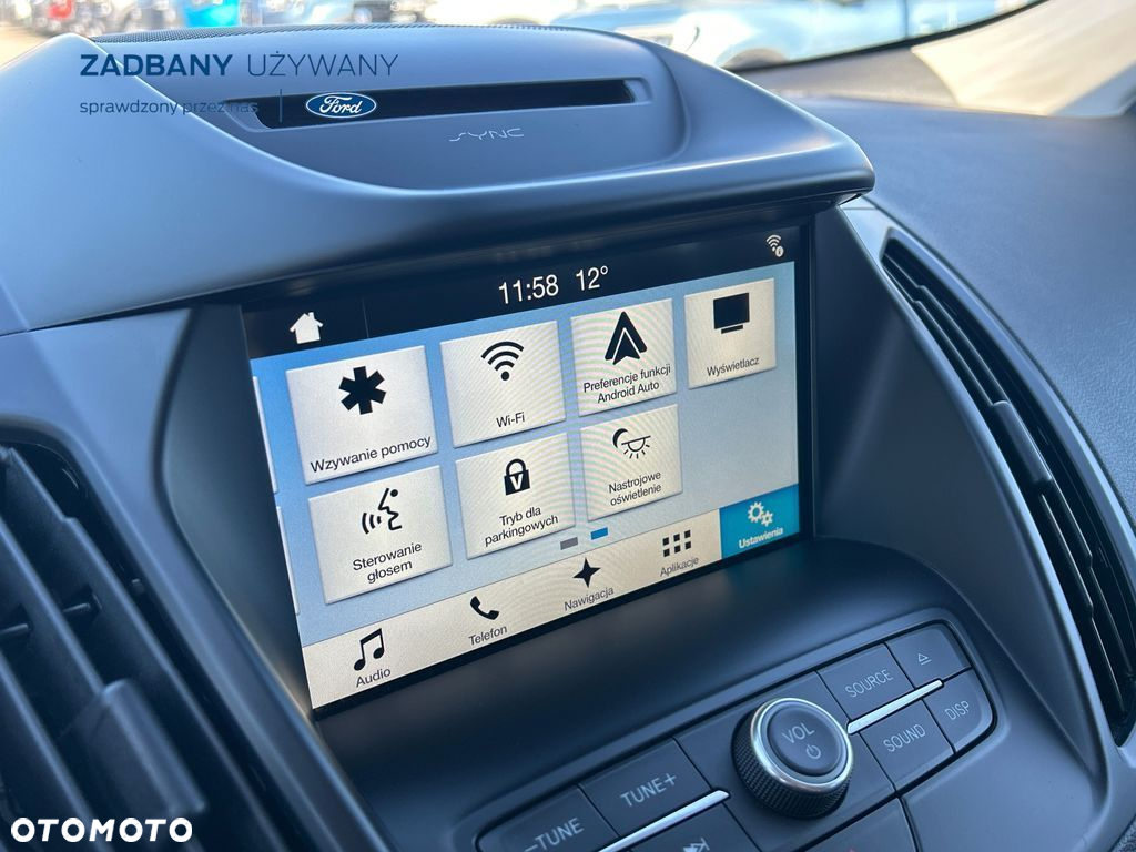 Ford Kuga 1.5 EcoBoost 2x4 Titanium - 16