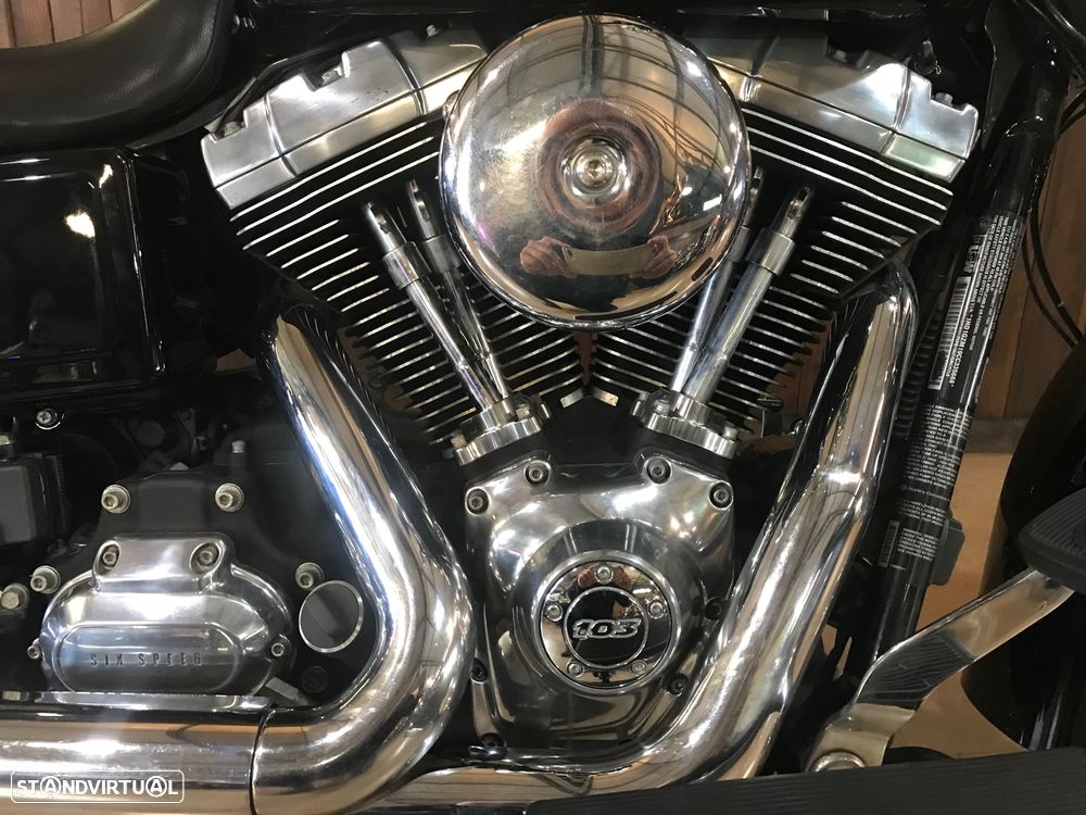 Harley-Davidson Dyna Switchback FLD 103 - 5