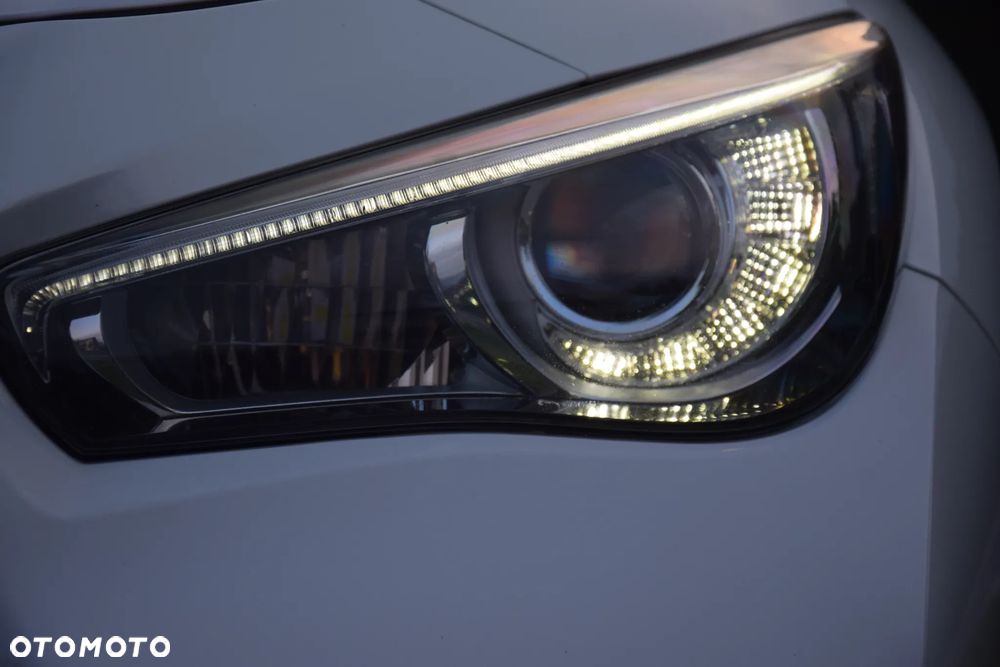 Infiniti Q50 Q50S Hybrid AWD Sport Tech - 18