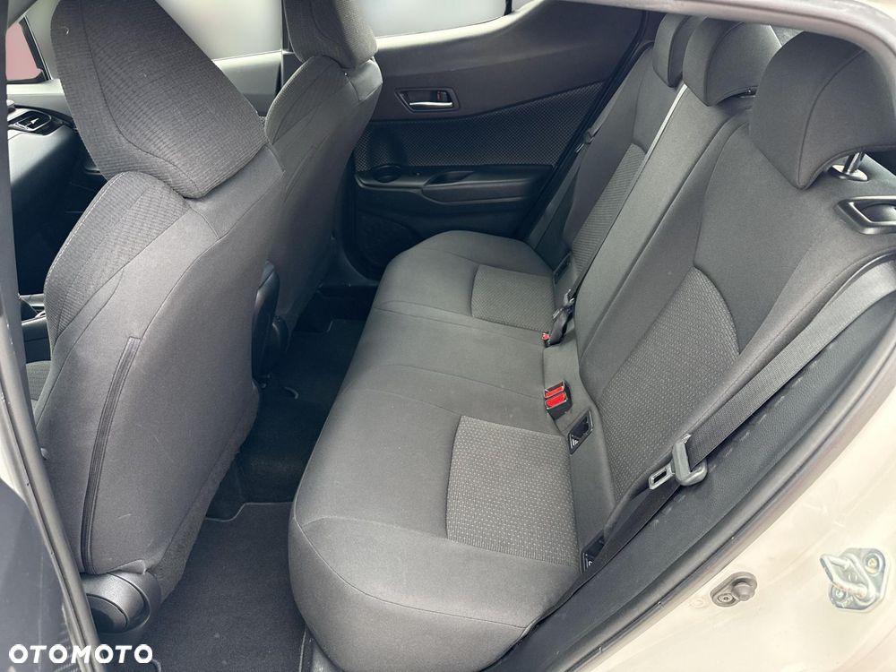 Toyota C-HR 1.2 T GPF Premium - 10