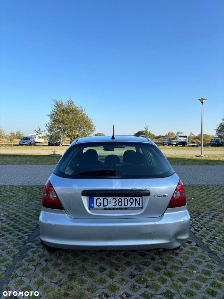 Honda Civic 1.4i LS - 9