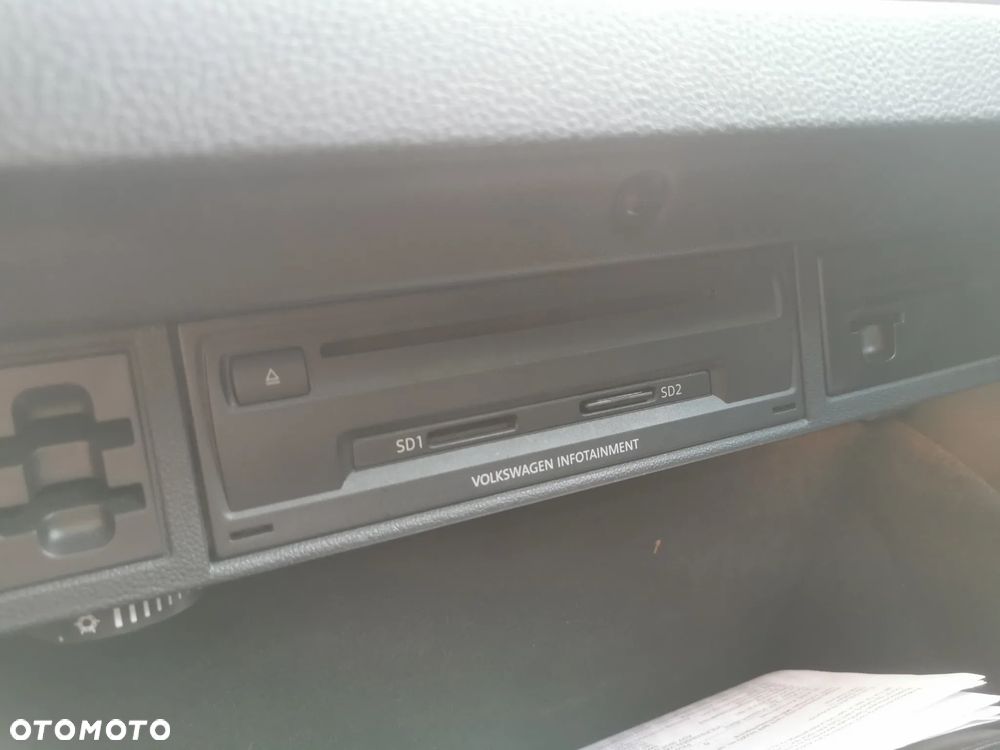 Volkswagen Golf 2.0 TDI 4Motion BlueMotion Technology Lounge - 25