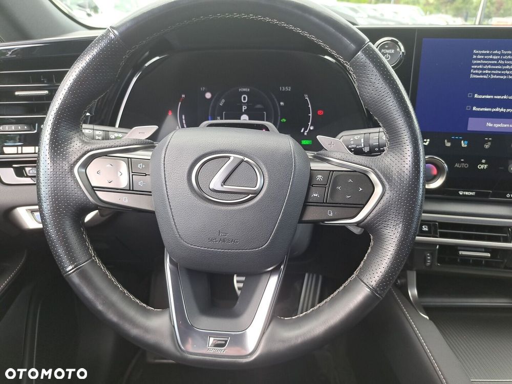 Lexus RX - 12
