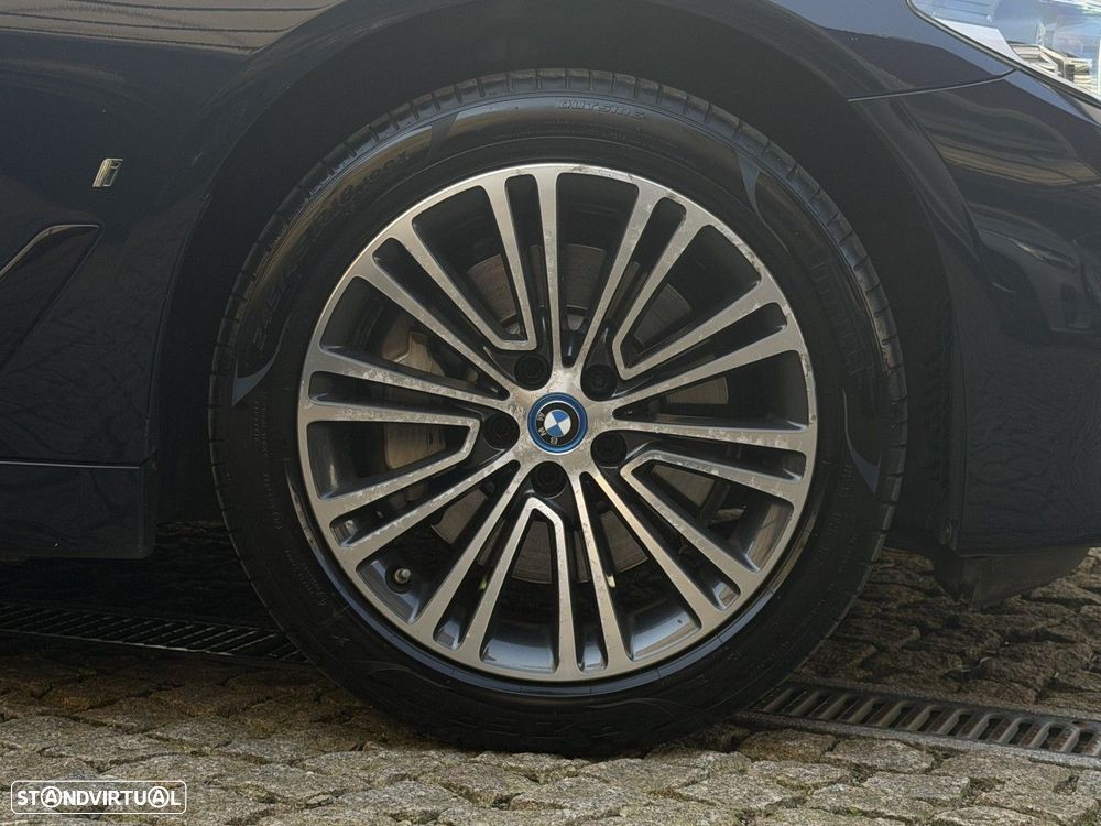 BMW 530 e iPerformance Line Luxury - 5