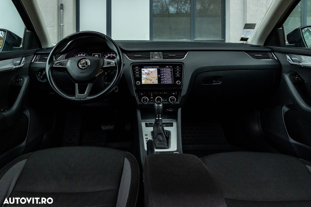 Skoda Octavia 2.0 TDI (Green tec) DSG Joy - 12