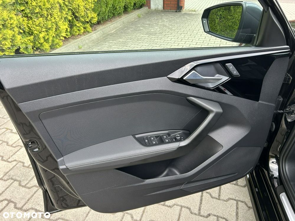 Audi A1 Sportback 35 TFSI S-Line S tronic - 27