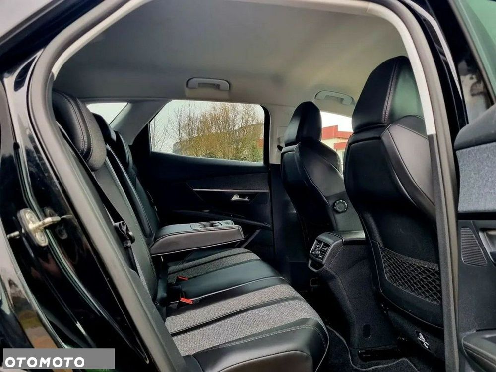 Peugeot 3008 1.2 PureTech Allure S&S - 12