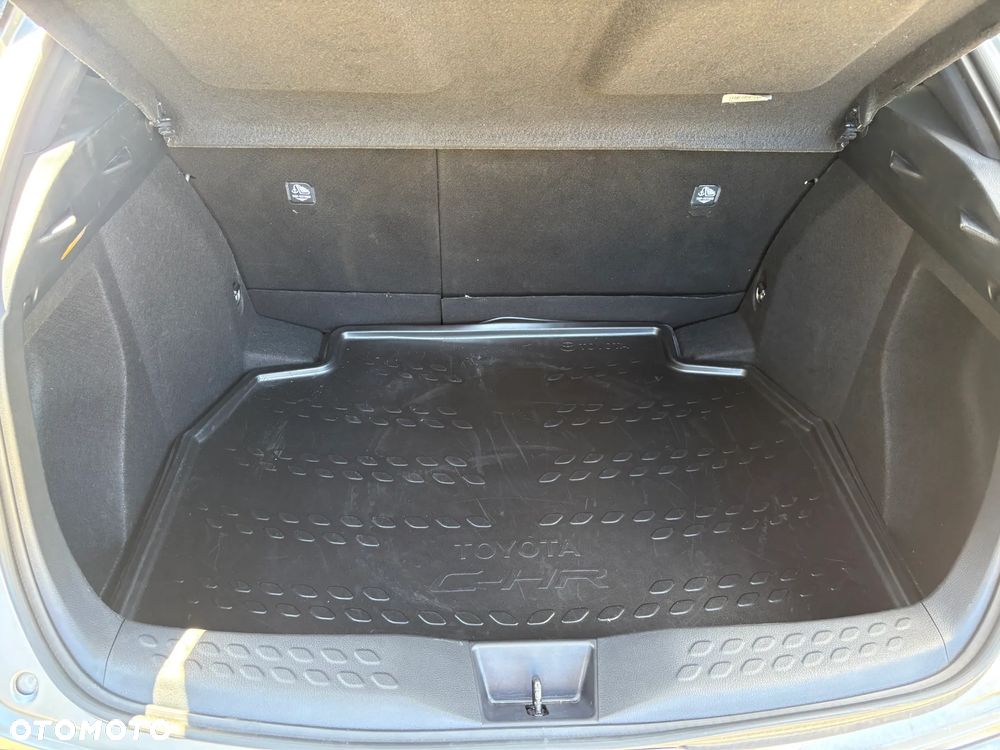 Toyota C-HR Business-Edition - 20