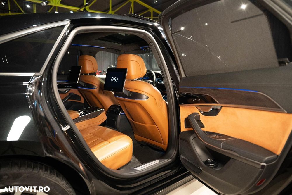 Audi A8 55 TFSI quattro Tiptronic MHEV - 24