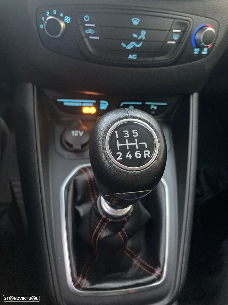 Ford Transit Courier 1.5TDCI Sport - 22