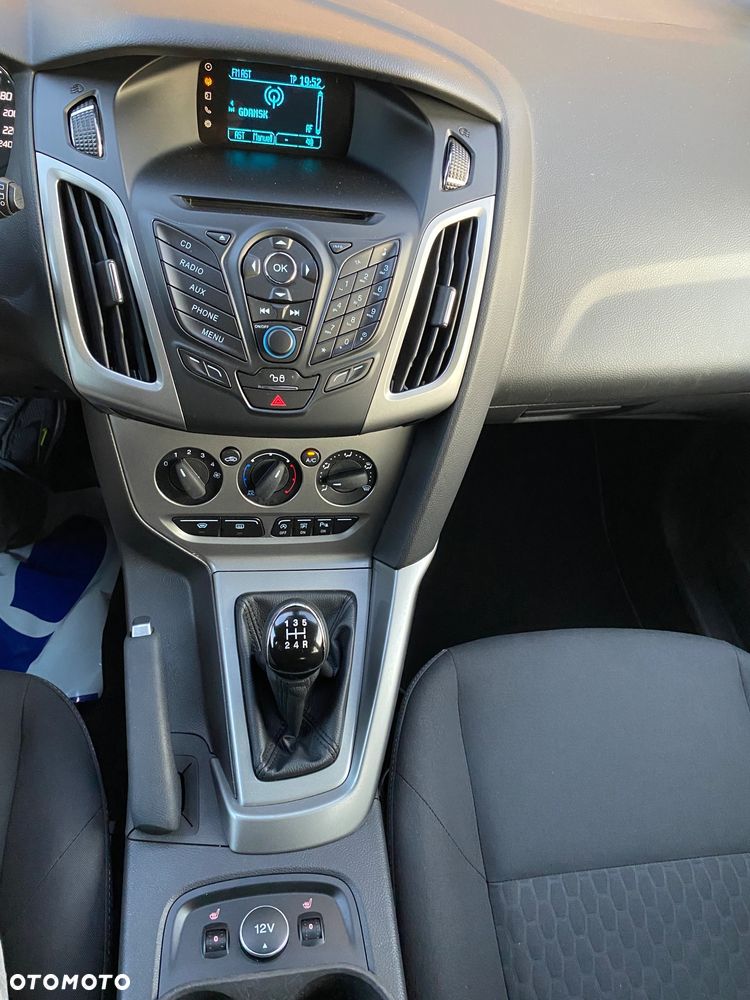 Ford Focus 1.0 EcoBoost Start-Stopp-System SYNC Edition - 32