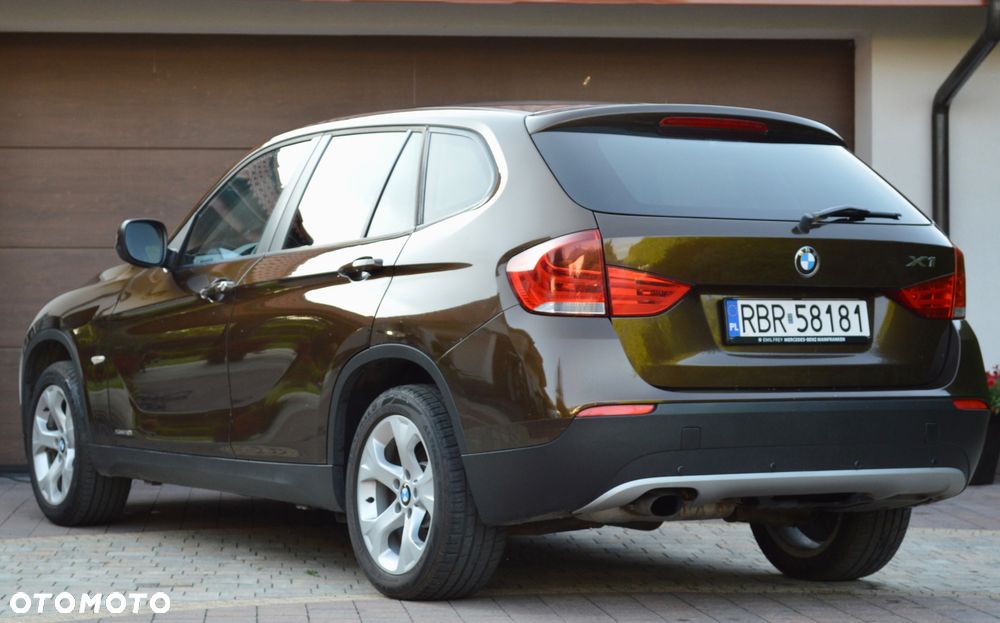 BMW X1 sDrive18i - 14