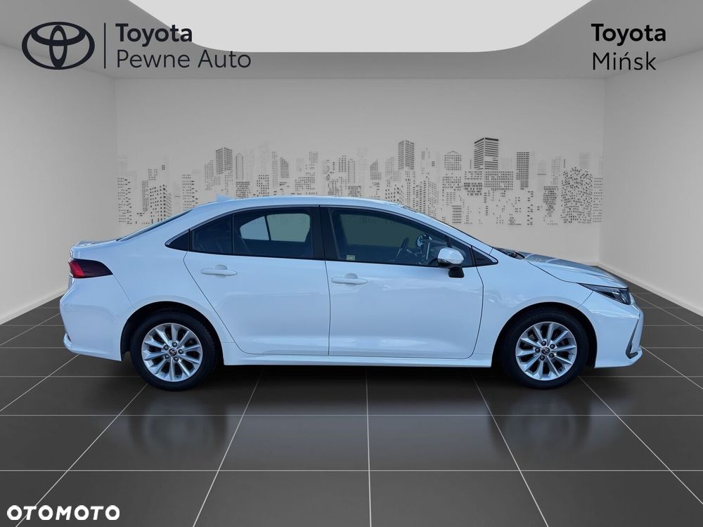 Toyota Corolla - 5