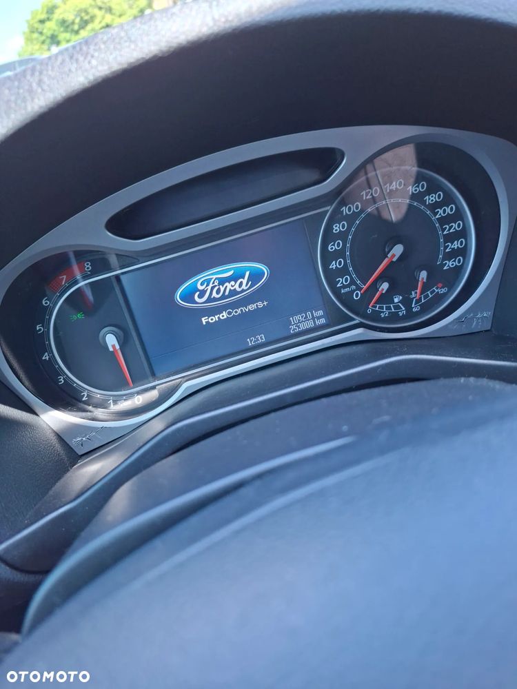 Ford Mondeo 2.0 Titanium - 21