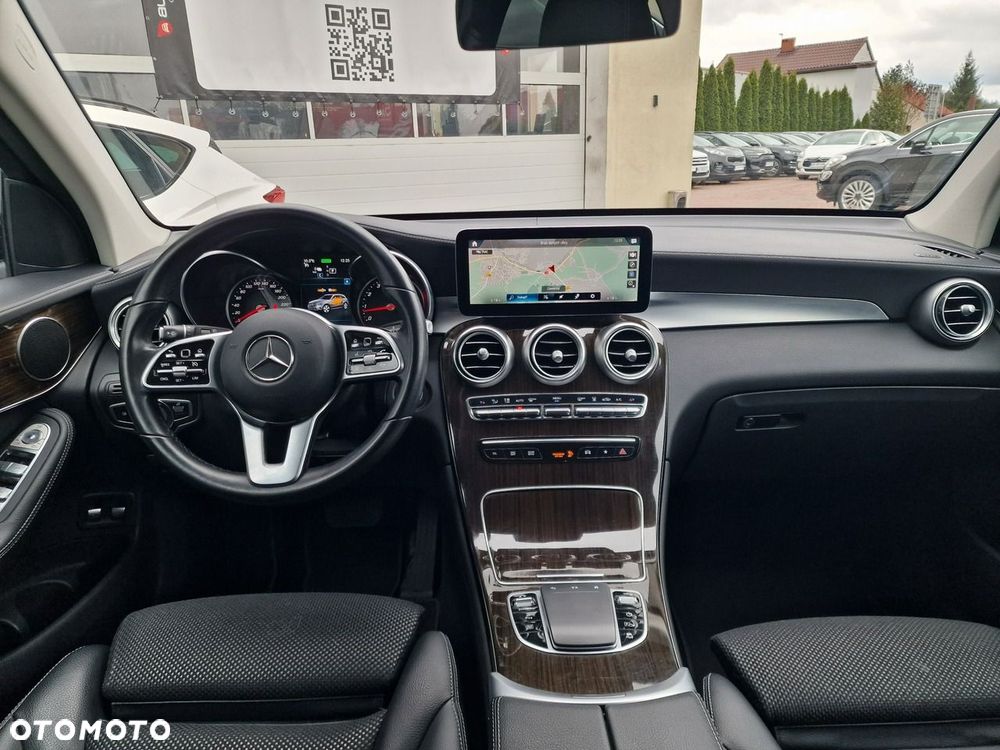 Mercedes-Benz GLC 300 e PHEV 4-Matic Avantgarde - 18