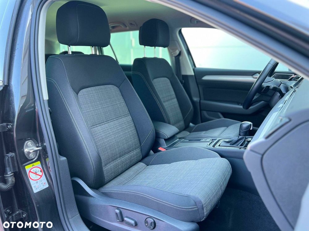 Volkswagen Passat 1.5 TSI EVO Business DSG - 19