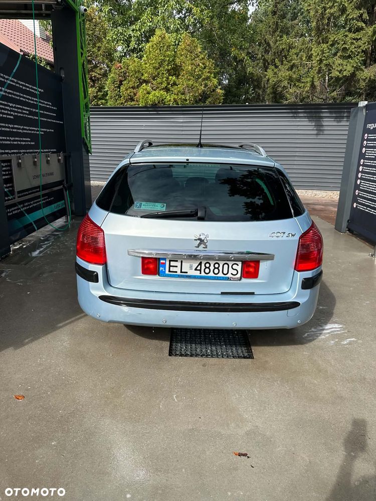 Peugeot 407 - 7