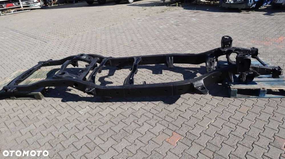TOYOTA LAND CRUISER 200 4.5 V8 RAMA (2010/2011) - 1