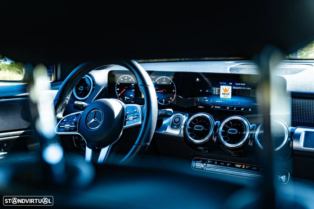 Mercedes-Benz GLB 180 d 8G-DCT Progressive - 15