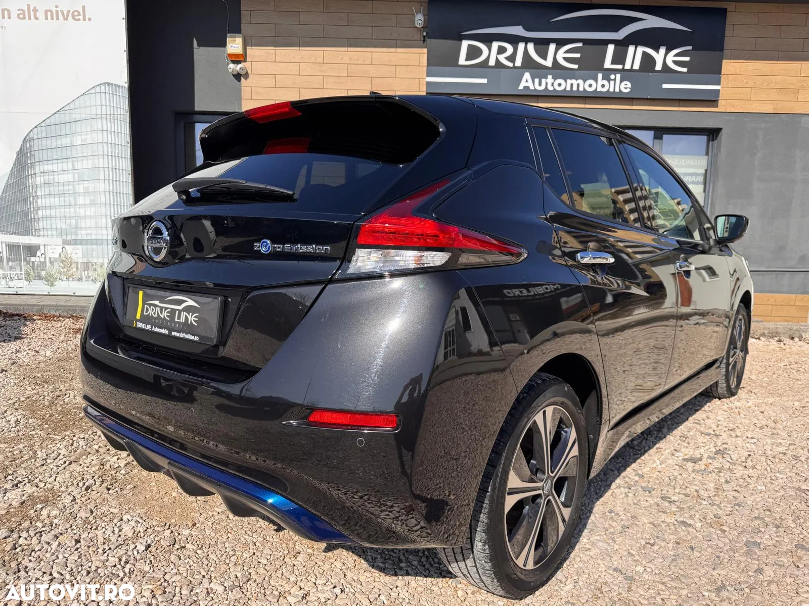 Nissan LEAF 62 kWh e+ N-Connecta - 7