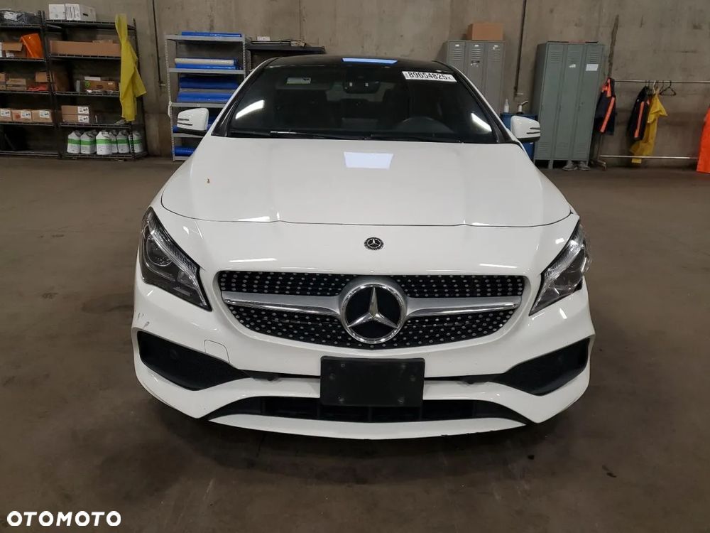 Mercedes-Benz CLA - 6