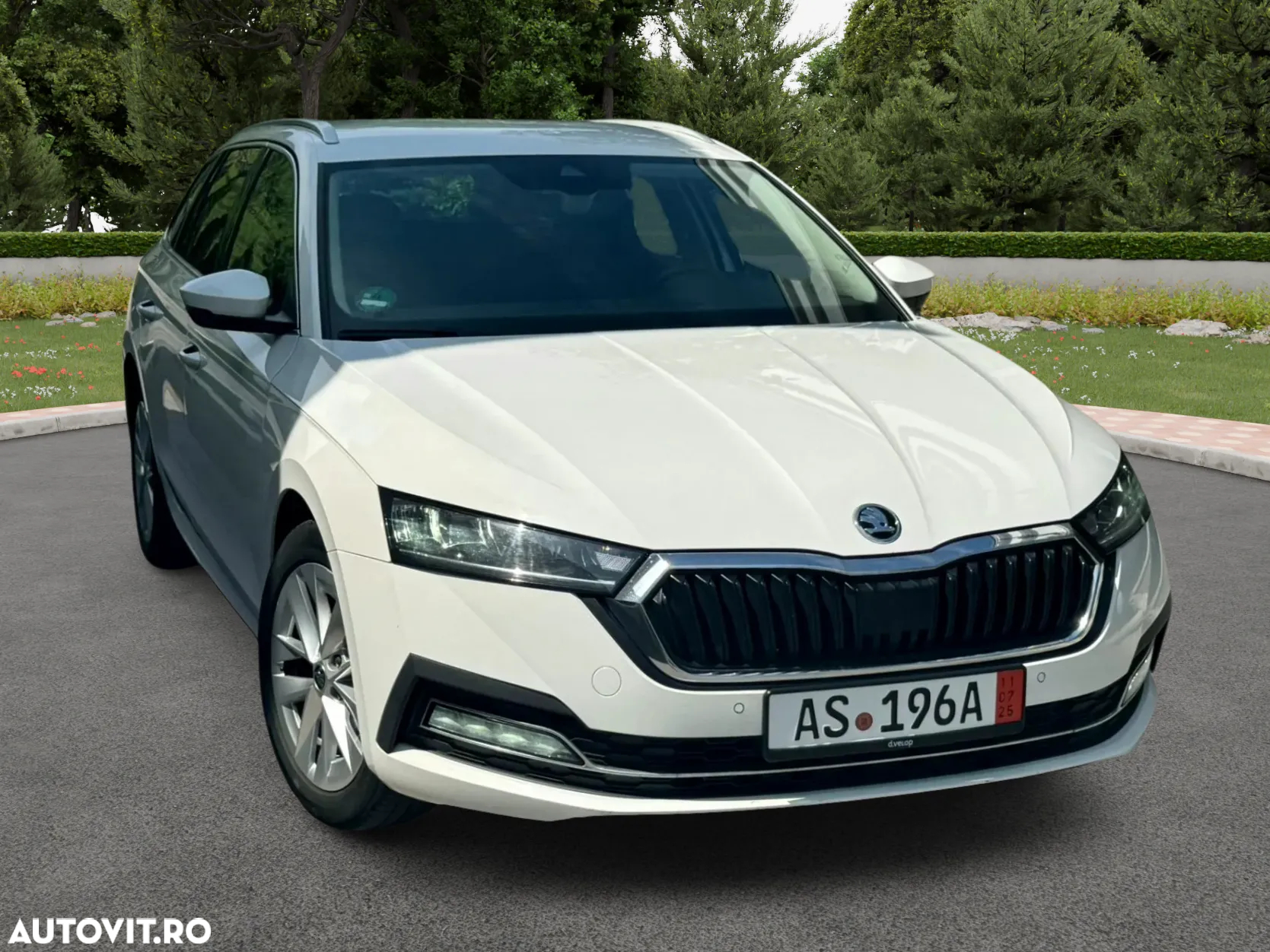 Skoda Octavia 2.0 TDI DSG Style - 25