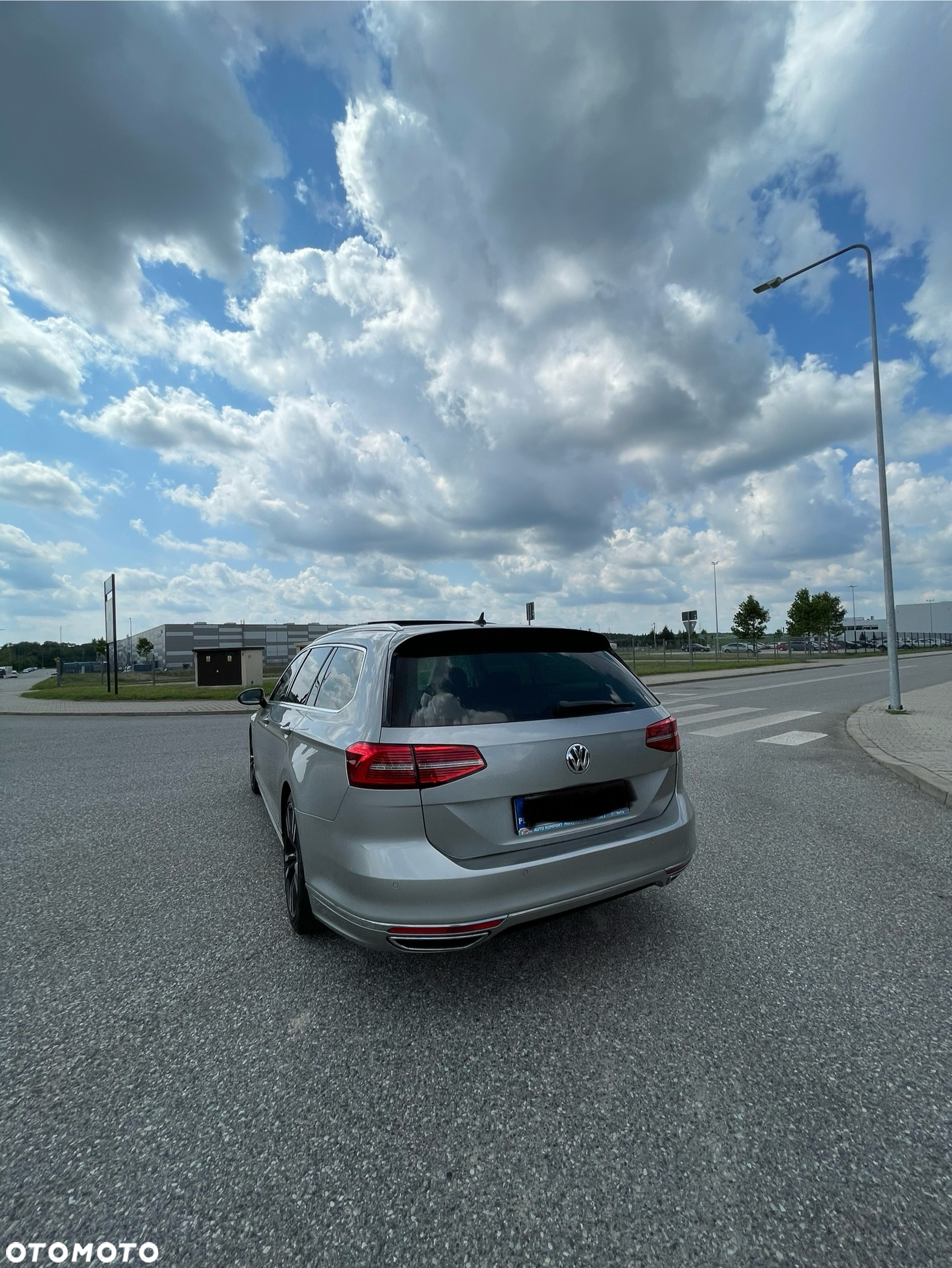 Volkswagen Passat - 7