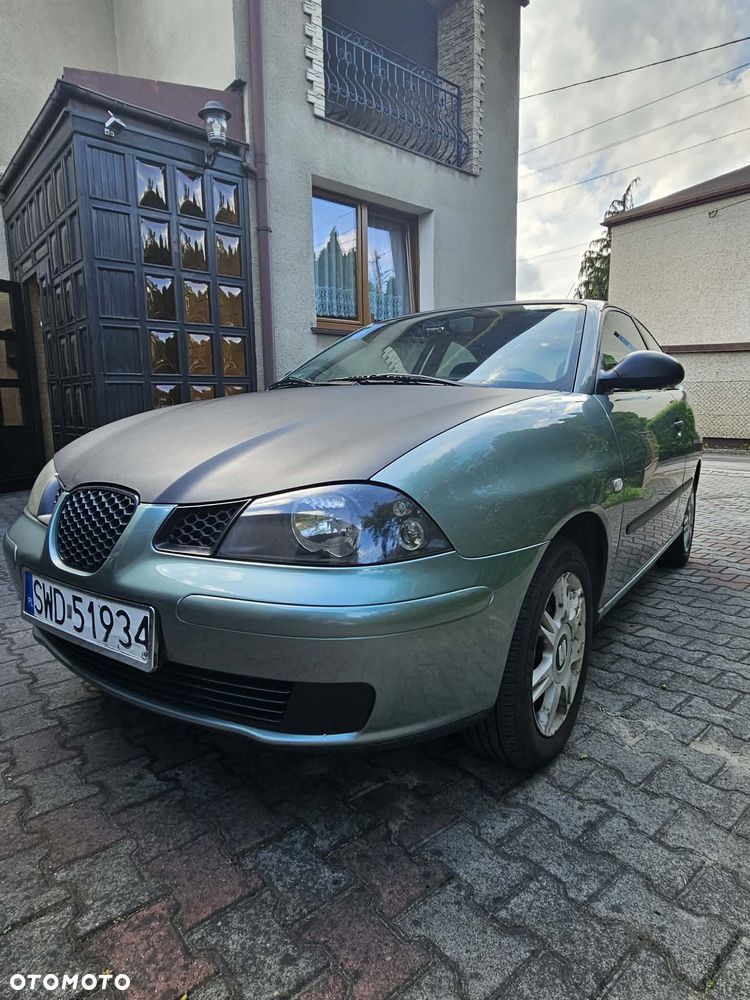 Seat Ibiza 1.2 12V Stella - 1