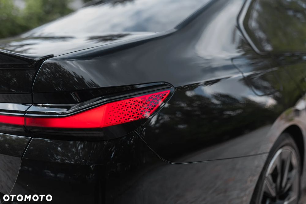 BMW i7 105.7kWh xDrive60 M Sport - 19